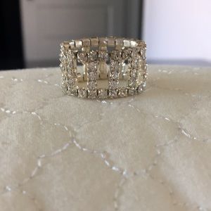 Diamond band